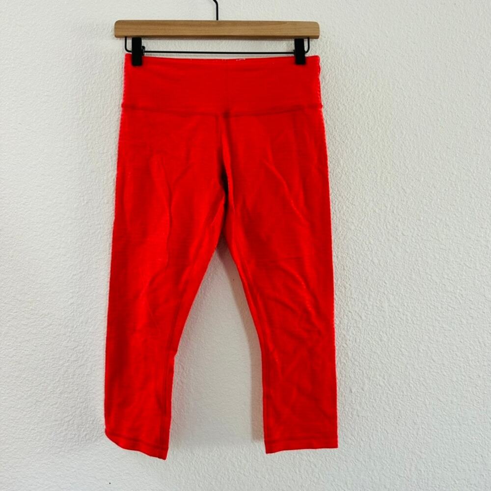 Lululemon Cropped Leggings Size 6